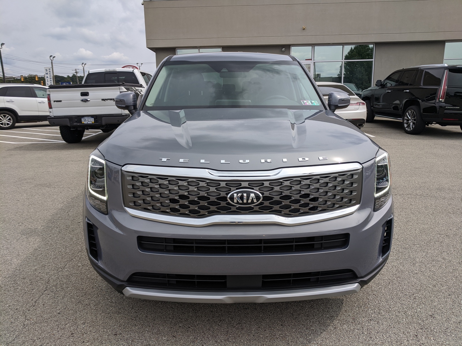 New 2021 Kia Telluride LX in Everlasting Silver Greensburg, PA K04190