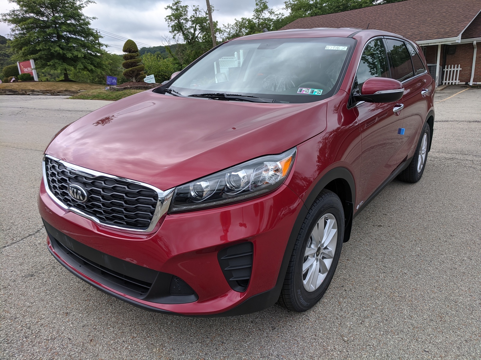 Kia sorento red